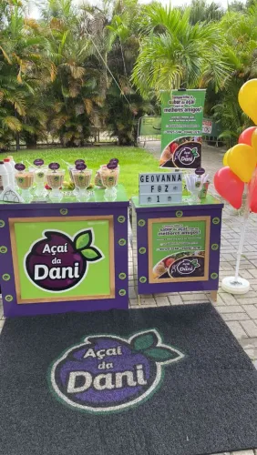  Estação de açaí para festas 