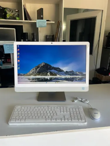 computador All In One dell core i3 6ªger/ 8gb Ram/500gb hd+ssd 120gb/ 24pol/ garantia e nf