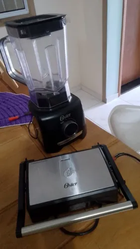 Liquidificador e sanduicheira