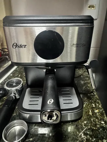 Cafeteira Espresso Double Digital Oster para Cápsula e Pó - 127V