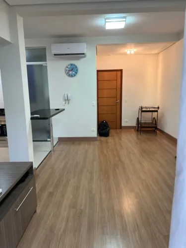 Apartamento com ar-condicionado próximo ao centro de Prudente 2 quartos e 3 banheiros