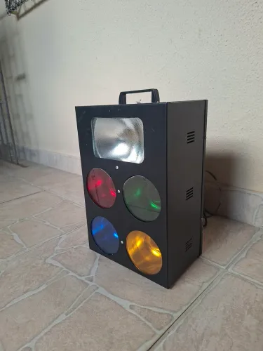 Jogo de luzes para festa