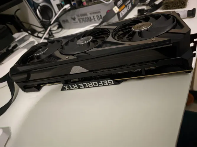 Asus rog strix RTX3080 10GB