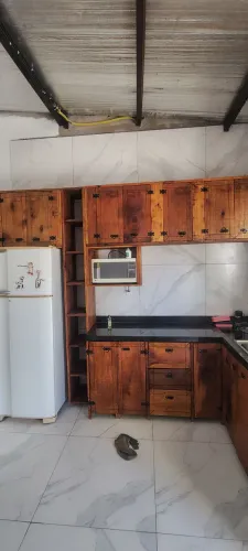 Gabrinetes e armário de cozinha rústicos