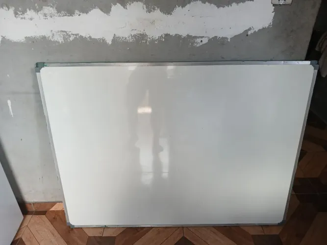 Quadro branco de escola