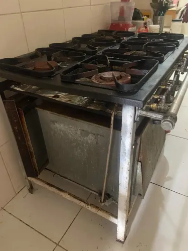 Fogão industrial 6 bocas com forno