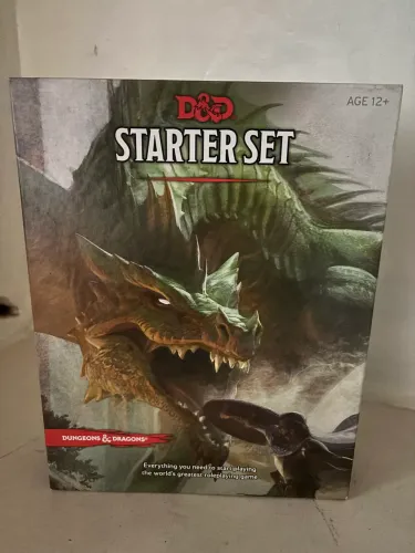 Dungeons & Dragons Starter Set Original - RPG de Mesa