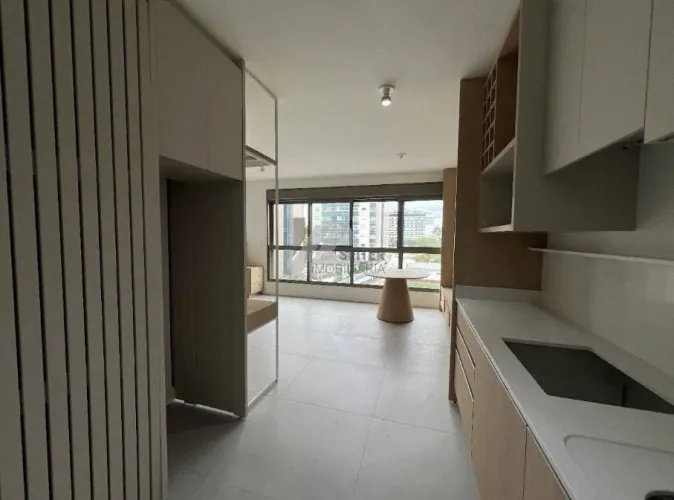 D/NEX 411B - STUDIO SEMIMOBILIADO - ESTREITO - FLORIANÓPOLIS