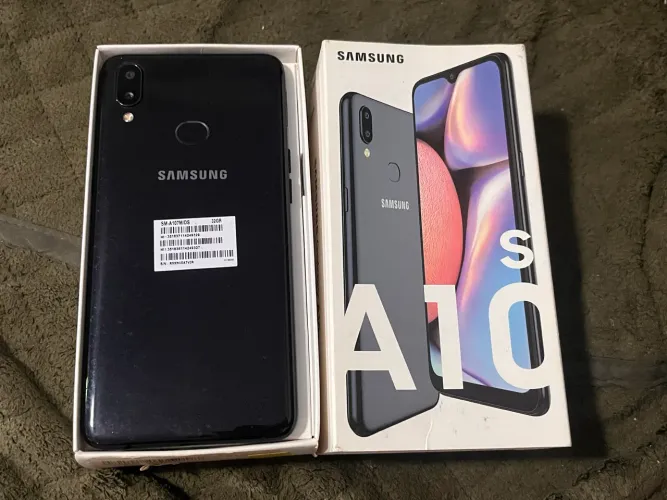 Celular Samsung A10s - Perfeito estado