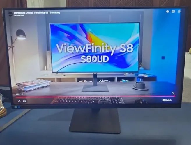 Monitor Viewfinity Samsung S8 32 4k Usb-c Hdmi Dp Has Preto 127/220v