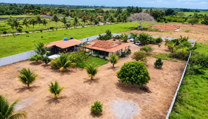 Chácara à Venda | 1 Tarefa, Piscina, Área Gourmet e Pomar