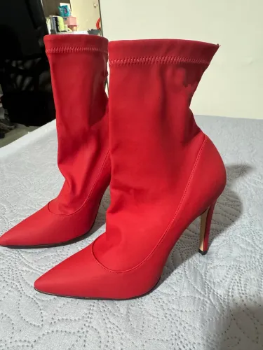 Bota Vermelha
