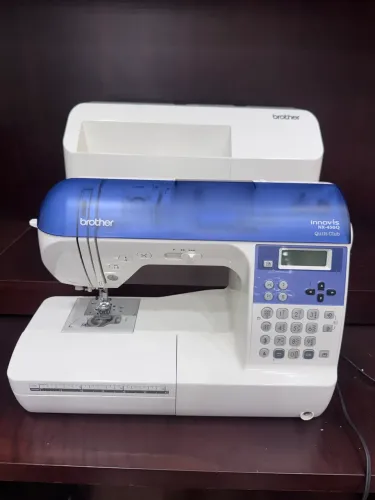 Máquina de Costura - marca Brother NX -450Q