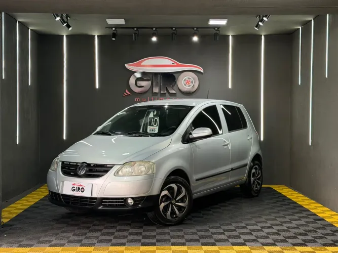 Volkswagen Fox 1.0 MI Total Flex 8V 5P 2010