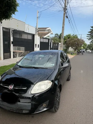 Fiat Palio Attractive 1.0 EVO Fire Flex 8V 5P 2015