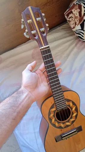 Cavaquinho Luhier