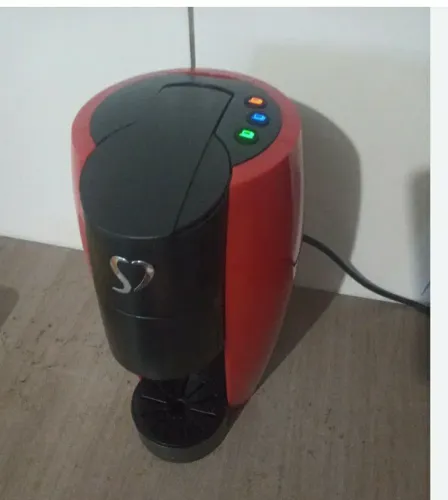 CAFETEIRA 3 CORAÇÕES LOV