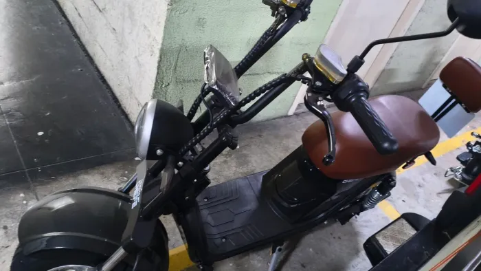 X12 moto chefe