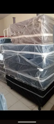 camas de solteiro e de casal 