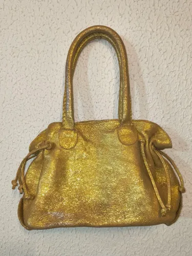 Bolsa dourada
