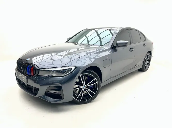 BMW 330E M Sport 2.0 Turbo Híbrido AU 2022