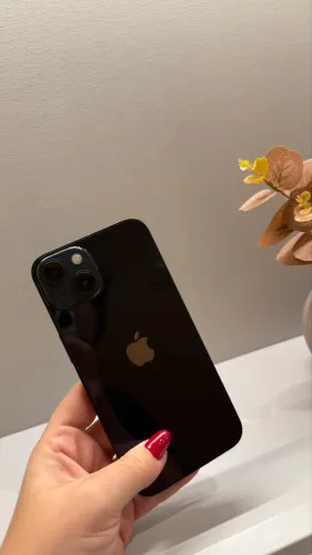 iPhone 13 128GB MEIA NOITE