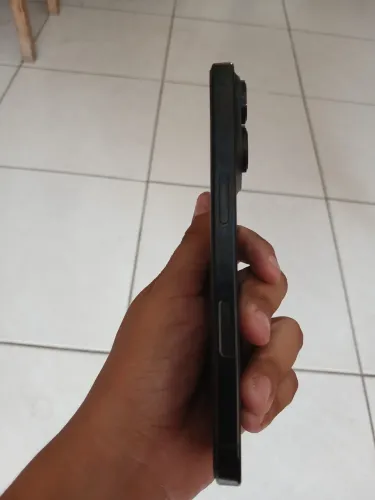 iPhone 16 Pro