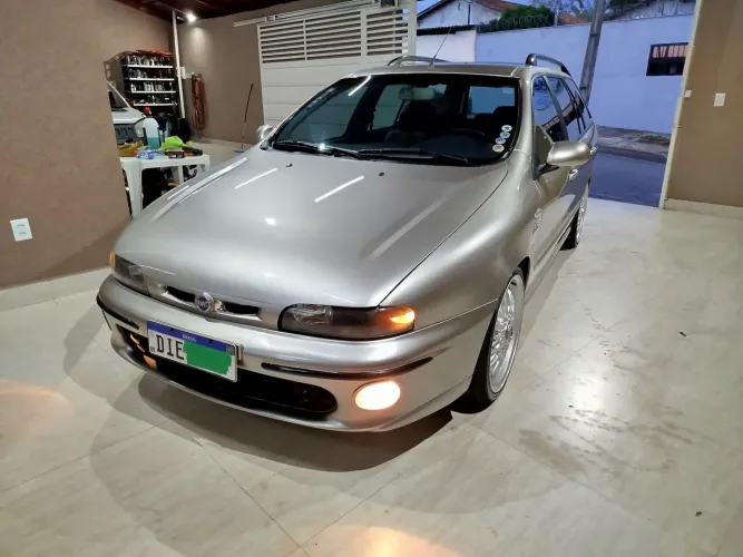 Fiat Marea Weekend HLX 2.4 MPI 20V 4P Aut. 2003