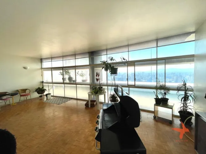 Apartamento no Edifício Copan República. 170m² 1 Vaga