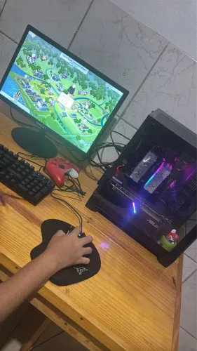 PC GAMER
