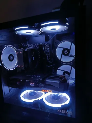 PC Gamer Ryzen 5 5600GT, RX 7600 8GB OC Gigabyte, 16GB RAM ddr4, SSD, Fonte 650W