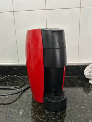Cafeteira cápsula 3 corações 