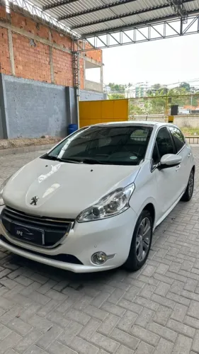 Peugeot 208 Griffe 1.6 Flex 16V 5P Aut. 2016
