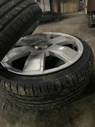 Rodas 17 Montana 