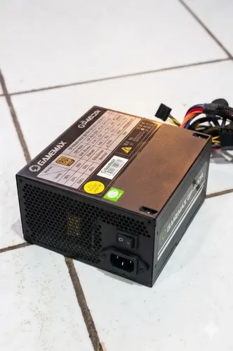 Fonte Gamemax GP400A 400W 80 Plus Bronze - Funcionando Perfeitamente