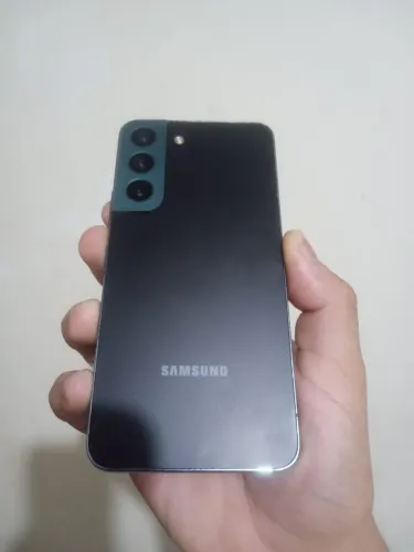 Samsung S22