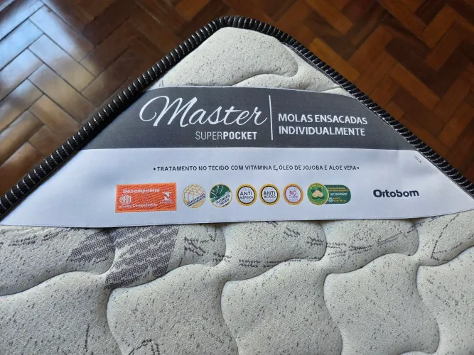 Colchão king size, ortobom, molas ensacadas
