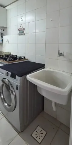Imóvel para aluguel tem 80 metros quadrados com 3 quartos em Village Veneza - Goiânia - GO