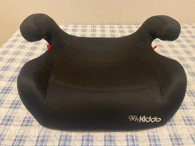 Assento de elevação com isofix