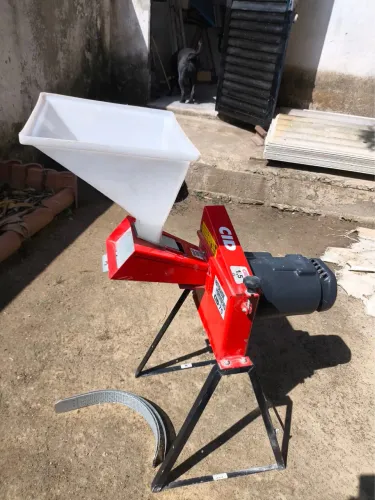 Triturador Forrageiro CID 75