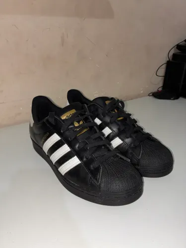 Tênis Adidas Superstar Original Preto/Dourado - Tam 38/39