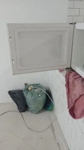 Vendo um microondas Eletrolux Mec 41 