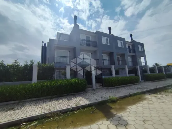 Casa em Condomínio 40M² - para Alugar