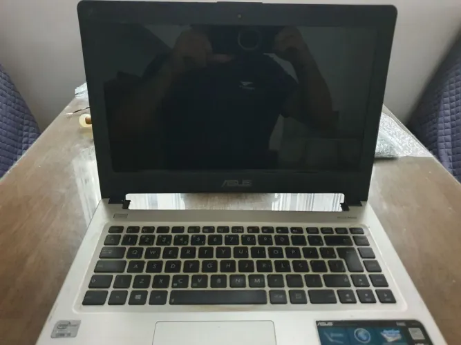 Carcaça do Notebook Asus S46C com Tela, teclado e mouse