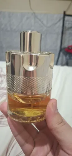 Perfume Azzaro Wanted , cerca de 70 ml disponíveis 