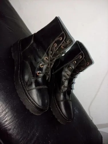 Bota Coturno