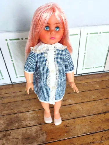 Boneca antiga 