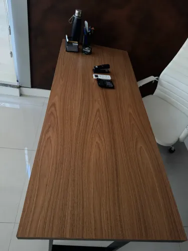 Mesa linda de mdf