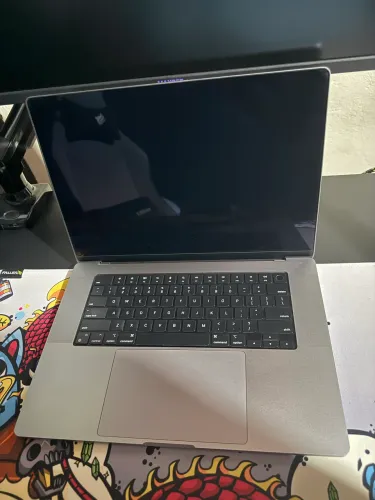 Macbook Pro M1 Pro - 16 polegadas [TROCO]