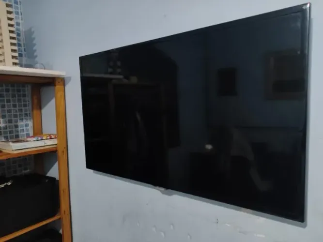 Smart TV Samsung 40 Polegadas UN40F5500 (Com Defeito / Para Retirada de Peças)
